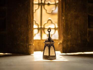 A picture of an egyptian lantern for Ramadan